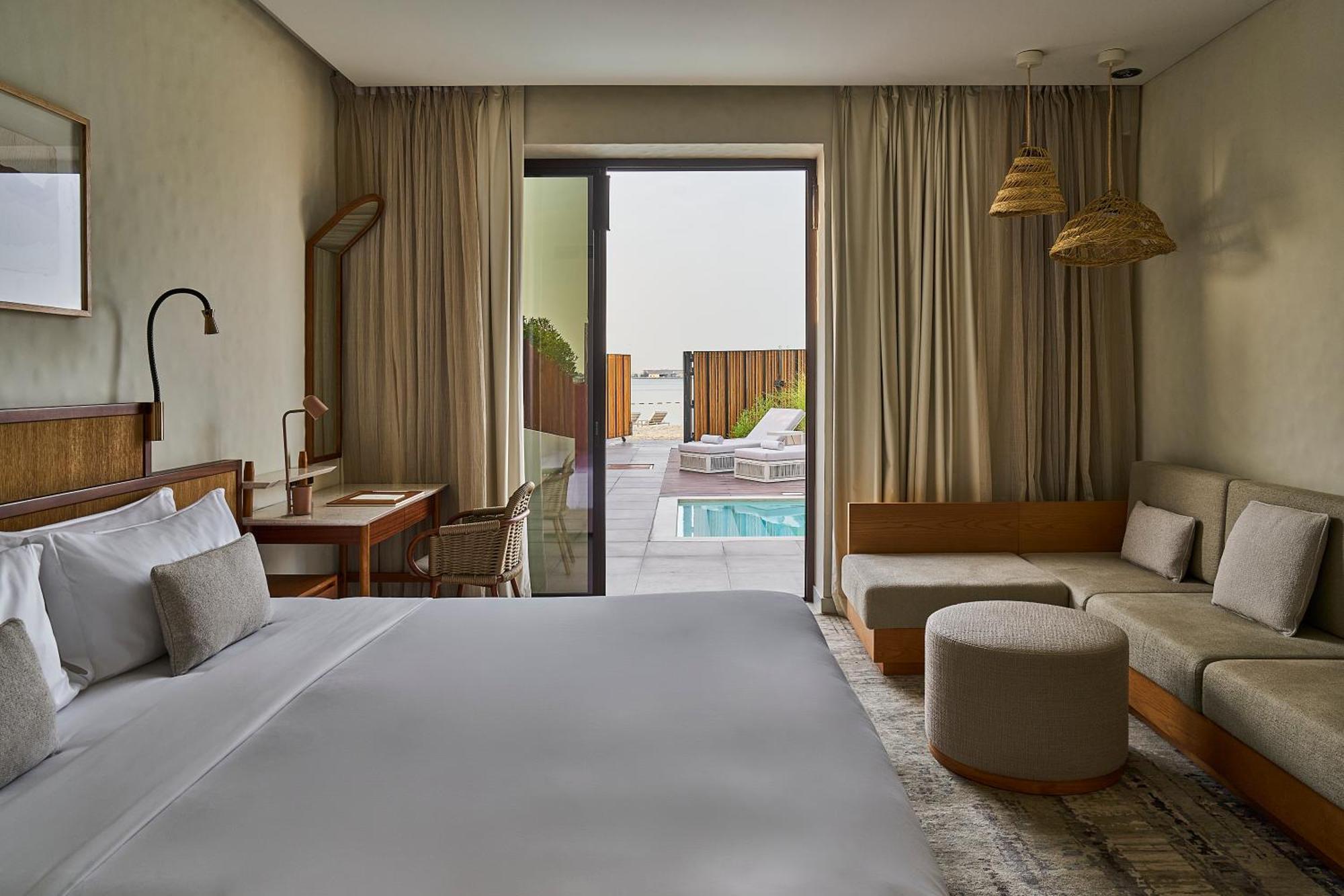 Erth Abu Dhabi Hotel ภายนอก รูปภาพ