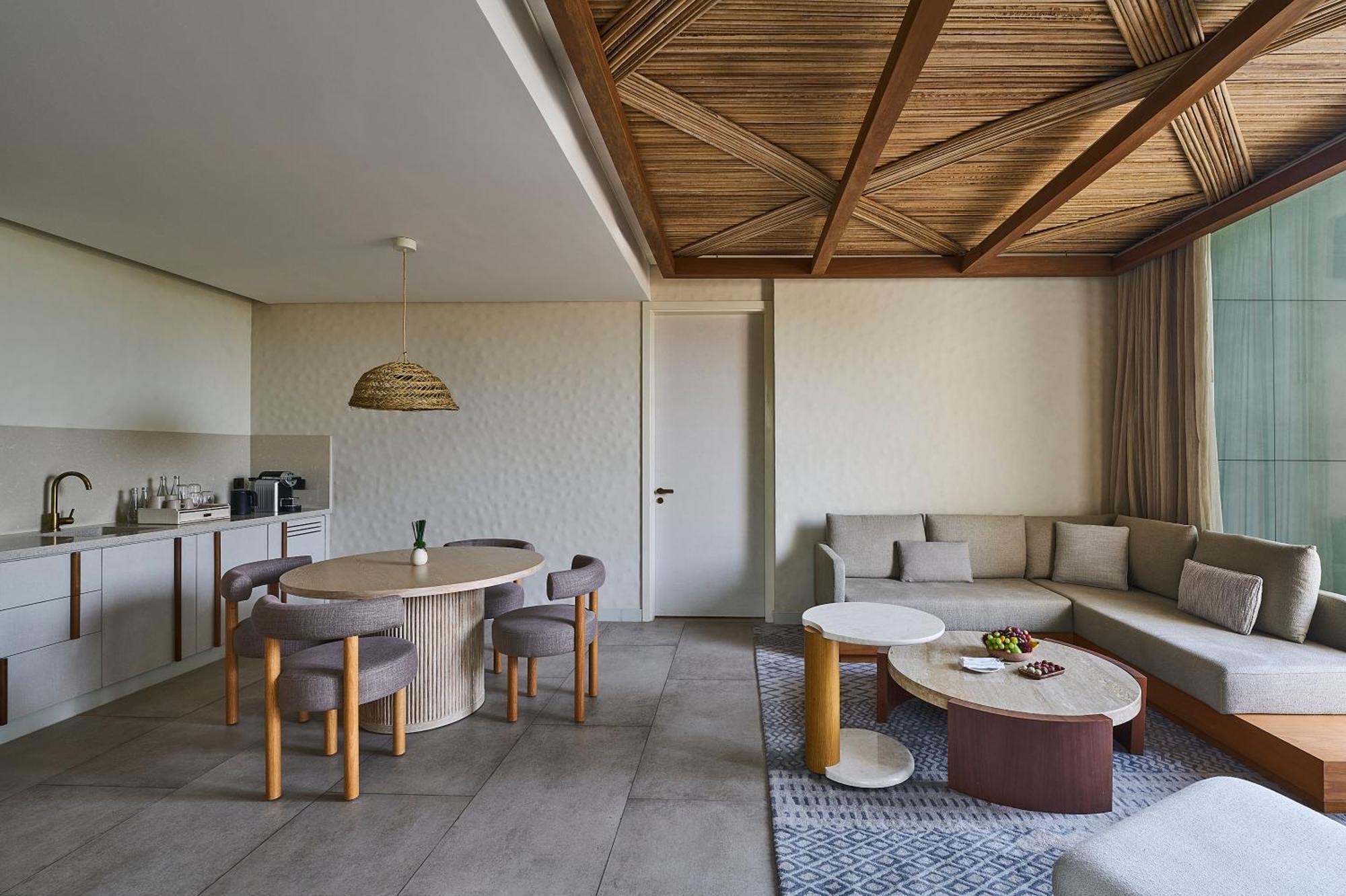Erth Abu Dhabi Hotel ภายนอก รูปภาพ