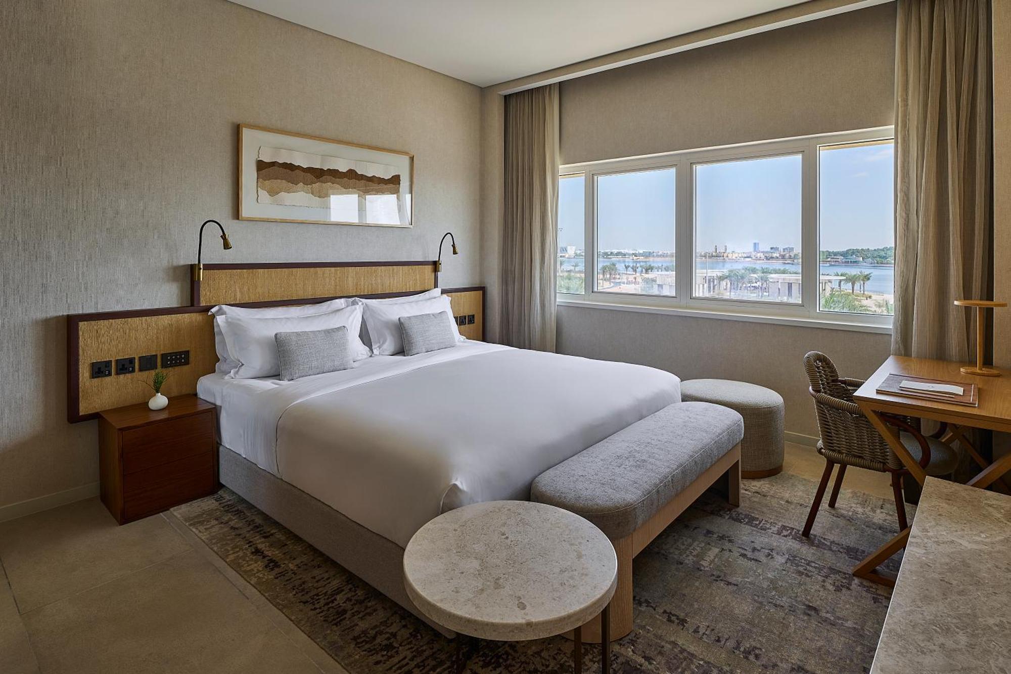 Erth Abu Dhabi Hotel ภายนอก รูปภาพ